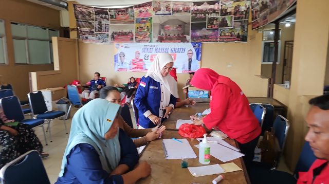 PMI Bangka Selatan dan Kecamatan Payung Gelar Sunat Massal Gratis dan Donor Darah Sukarela